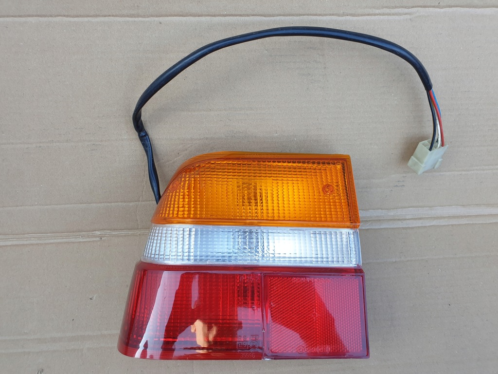 фото №1, Лампа левая задняя вкладыш alfa romeo giulietta i оригинальный номер eu