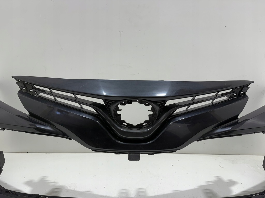 фото №6, Toyota camry viii 8 бампер передний решётка радиатора решётка радиатора перед