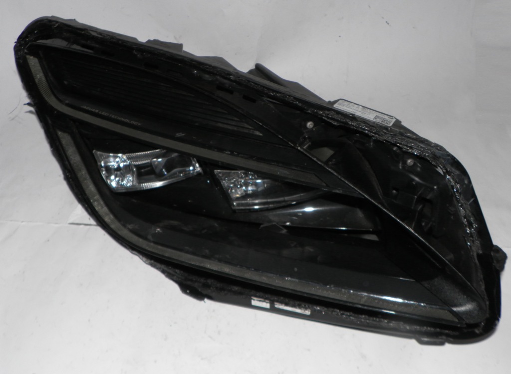 Купить Jaguar e-pace рестайлинг  фара led правый правый  фара m9c3-13w029-dd