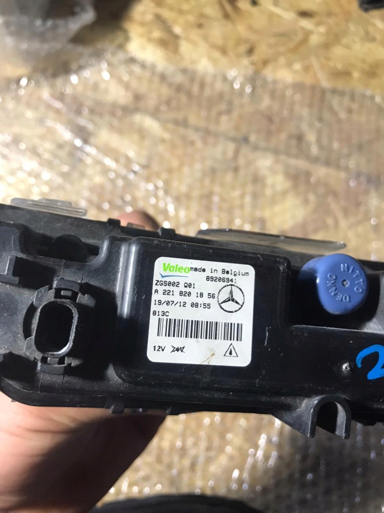 Led левый правый mercedes cls w218 комплект Доставка