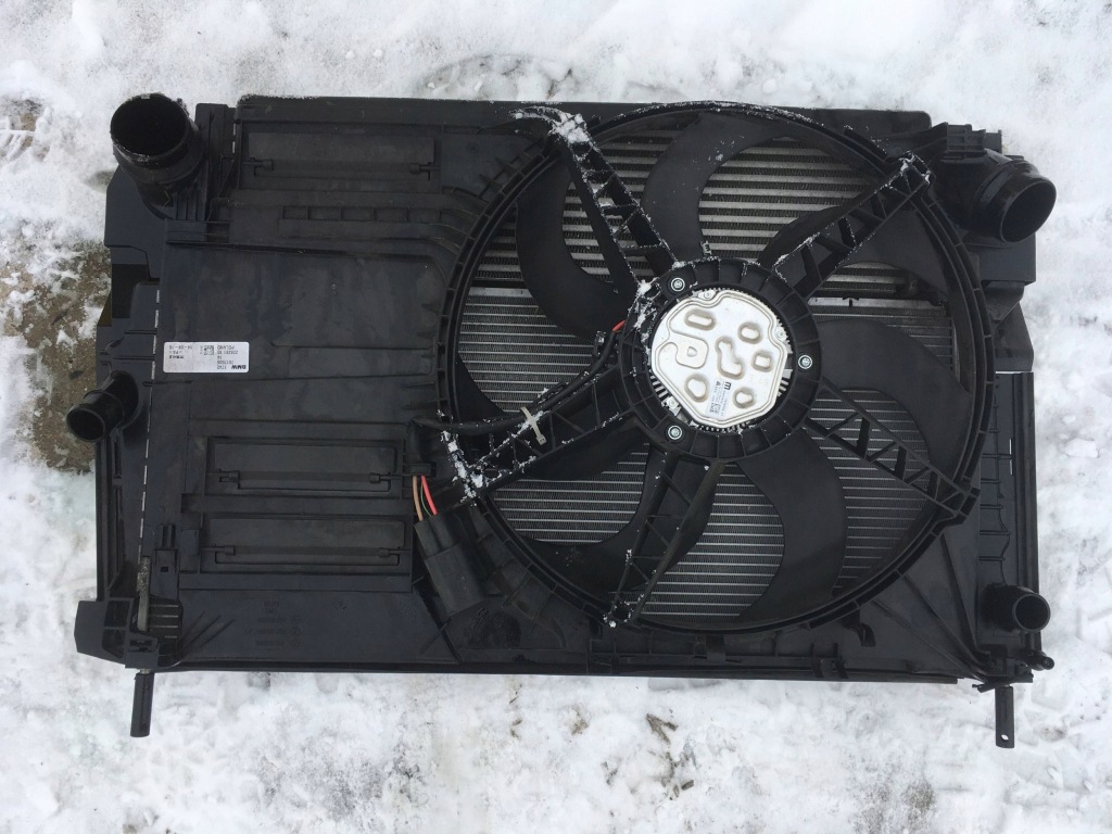 Радіатор комплект механічна коробка передач bmw x1 f48 f49 2016 2.0 d в Україні
