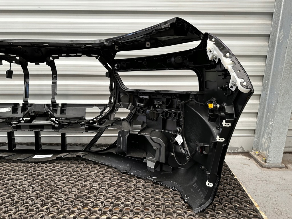 фото №7, Bmw 7 g70 бампер перед m-pakiet 475 4pdc