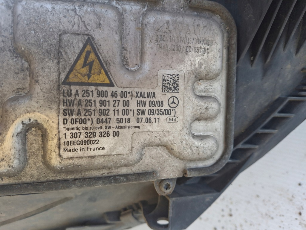 фото №8, Mercedes r-klasa w251 lift лампа права перетворювач a2518203861 a2519004600