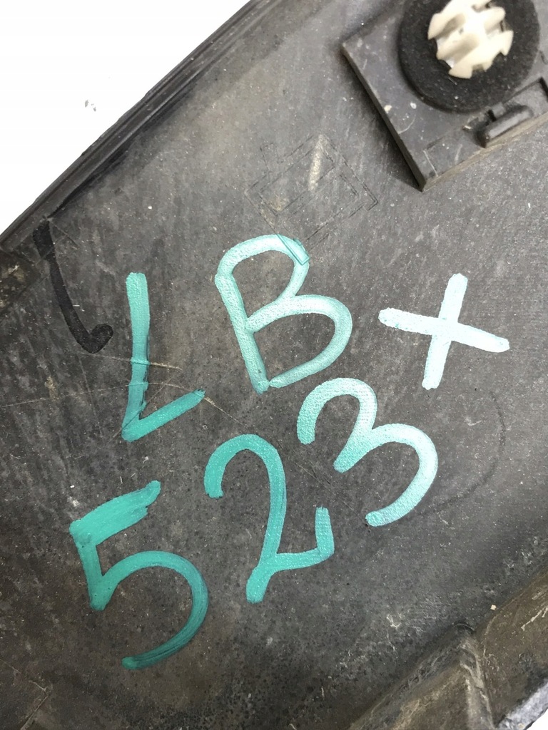 фото №16, Молдинг накладка крыла левый перед mazda cx3 cx-3 2015 d10e51w31