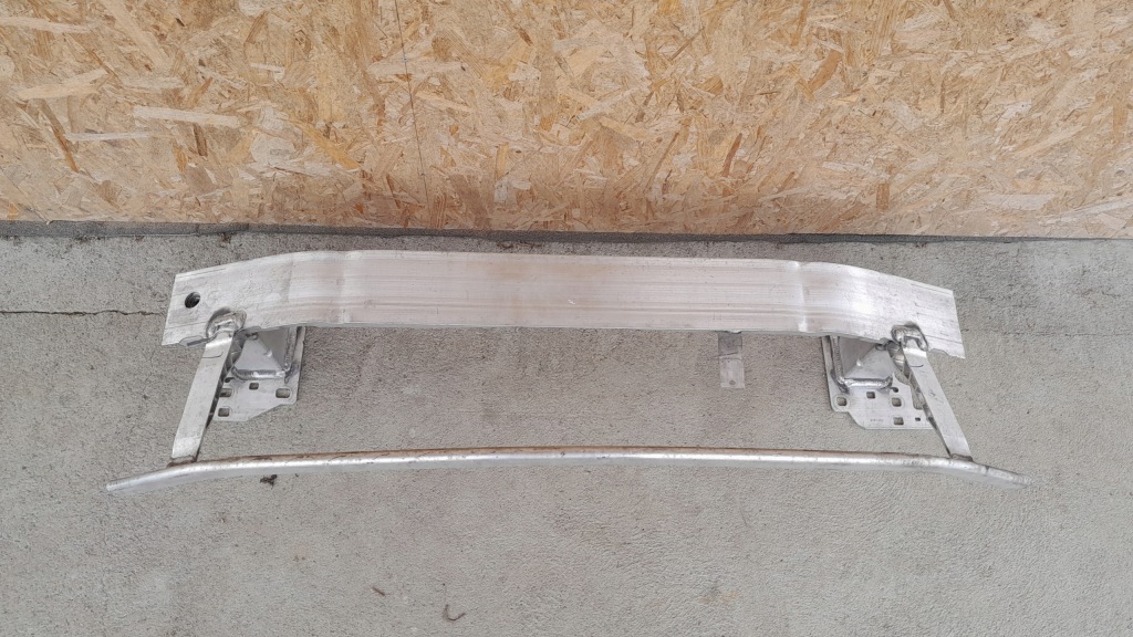 Купити Audi q3 ii 83a балка підсилювач бампера