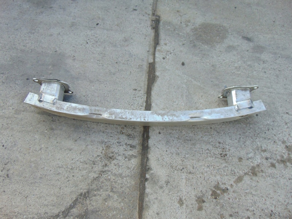 фото №7, Балка бампера задня audi a6 c8 4k0807309