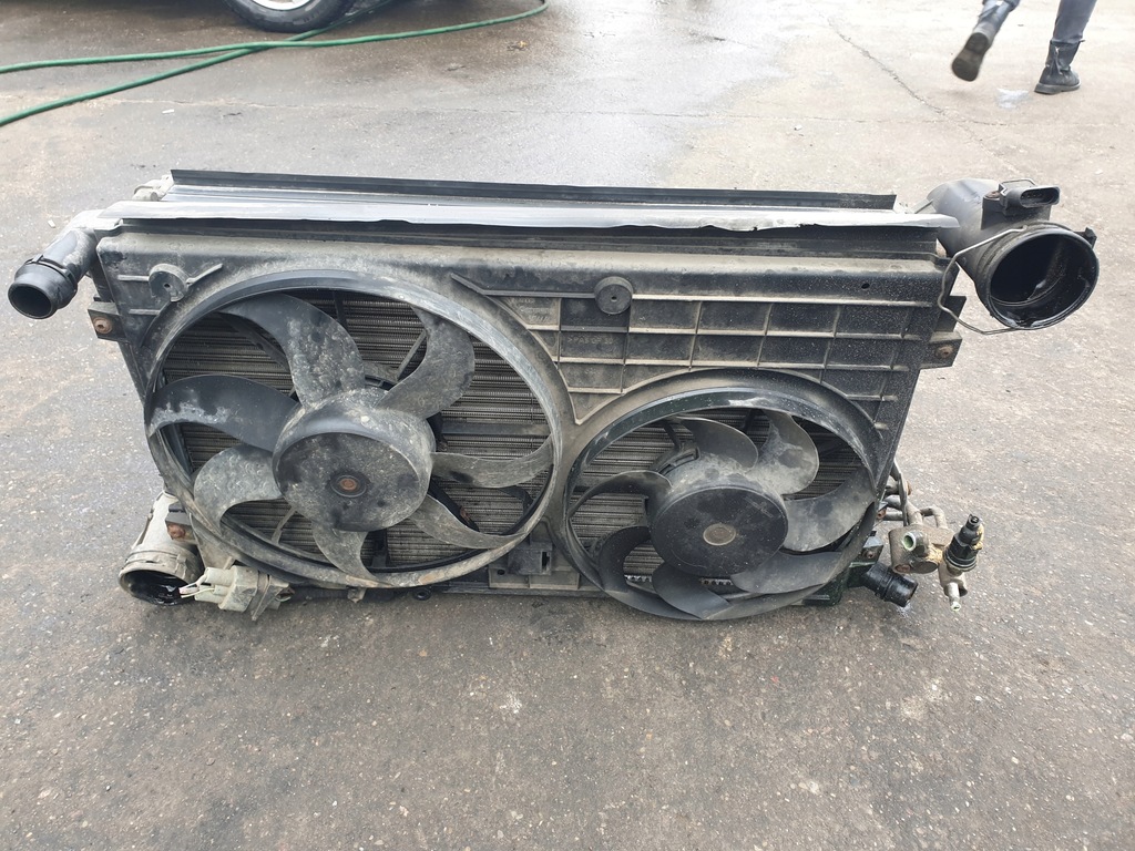 фото №4, Комплект радиатор vw golf v 1.9 tdi