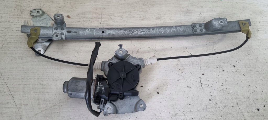 фото №3, Підйомник вікон задня navara d40 pathfinder r51