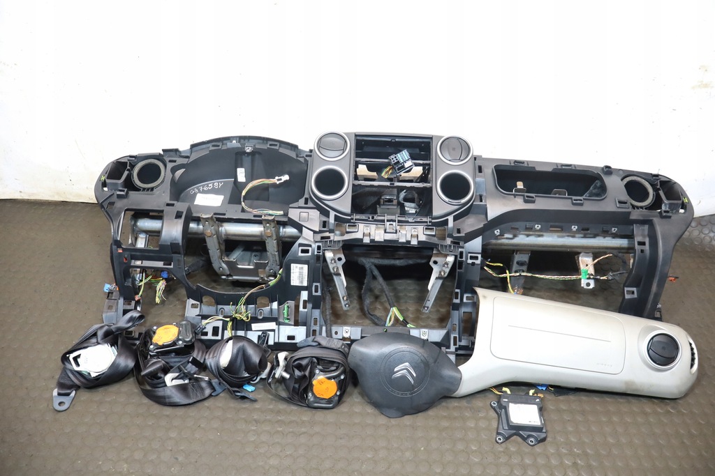 фото №1, Приборная панель приборная подушка безопасности подушки безопасности ремни berlingo ii