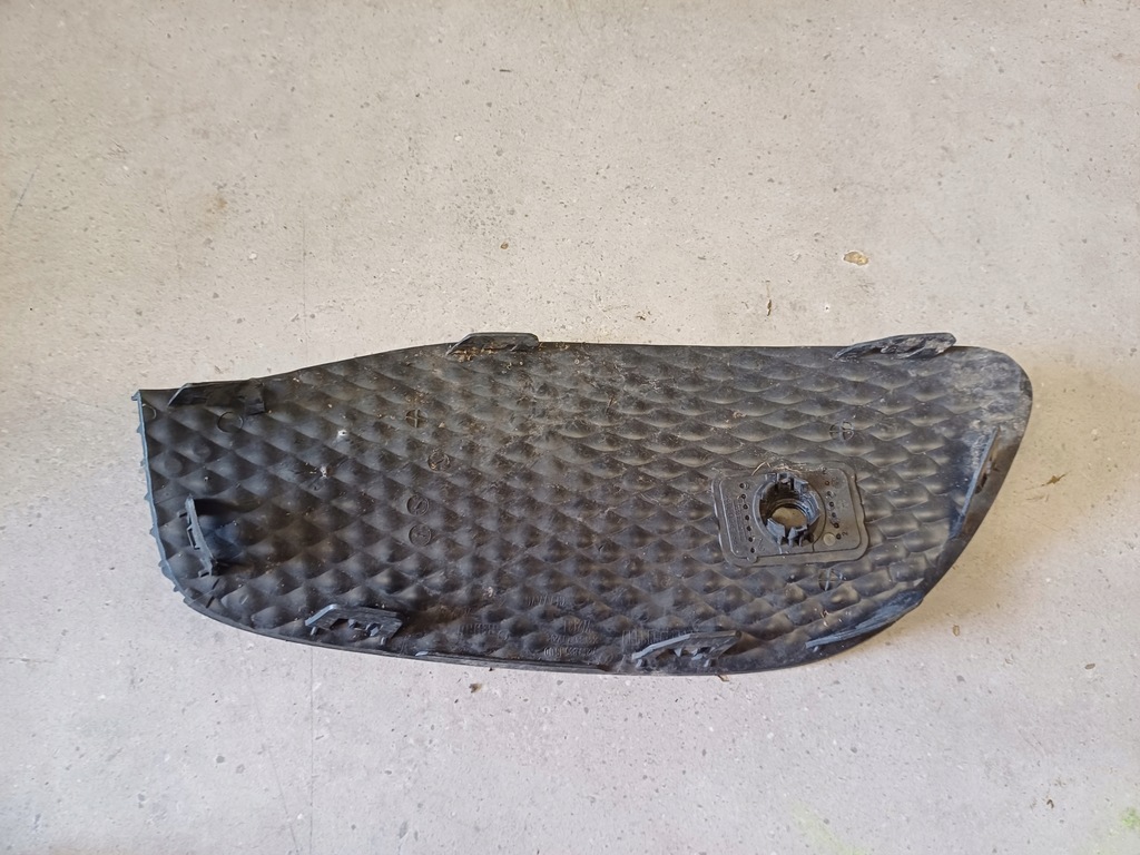 фото №6, Решётка левая бампера mercedes w213 nr. a2138851500