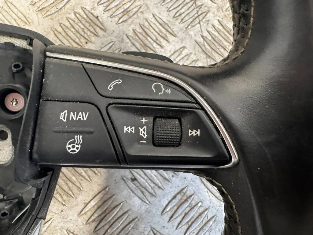 фото №9, Audi sq7 q7 4m 2015-2024 повітропровід кнопки пелюстки перемикання