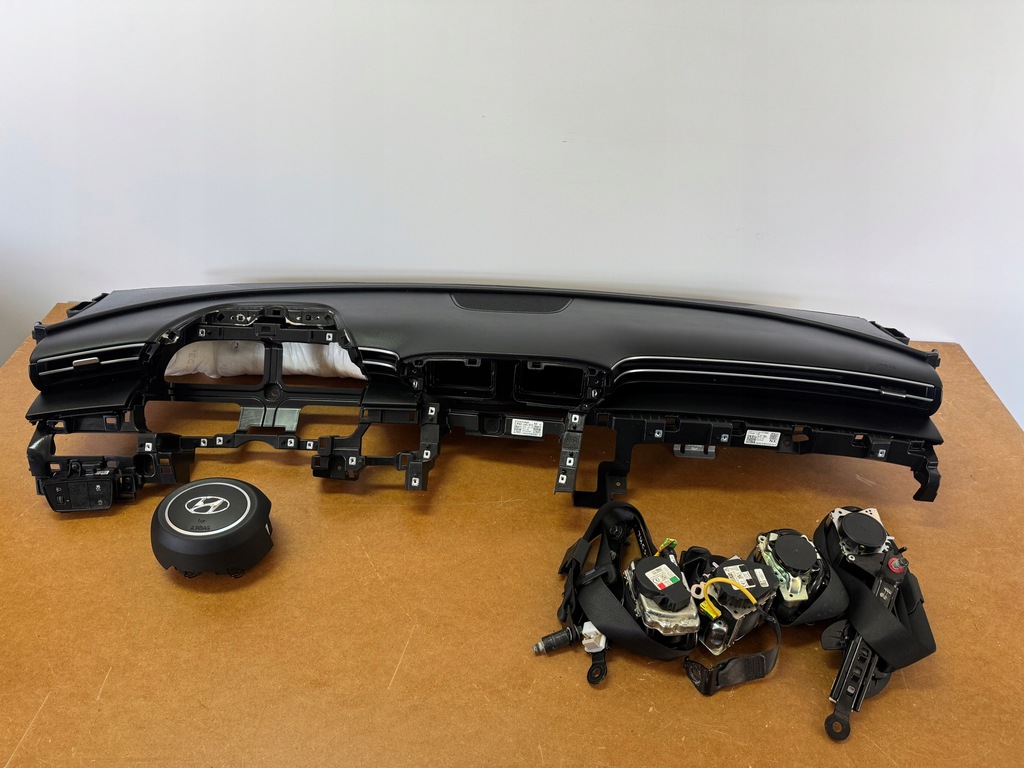 фото №1, Hyundai tucson iv консоль приборная панель ремни подушка безопасности