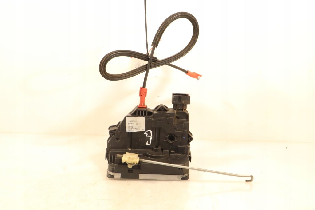 Купити Замок двері правий задній opel meriva b 13279837