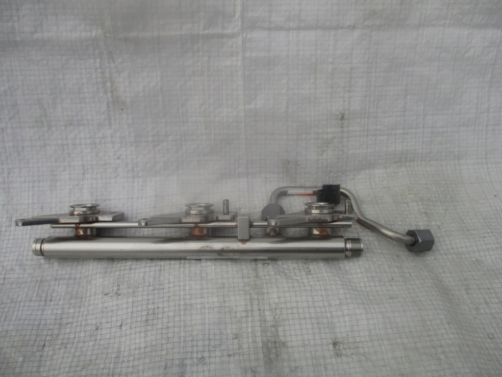 Купити Молдинг упорскування 3.0 3.5 mercedes gle w166 w212