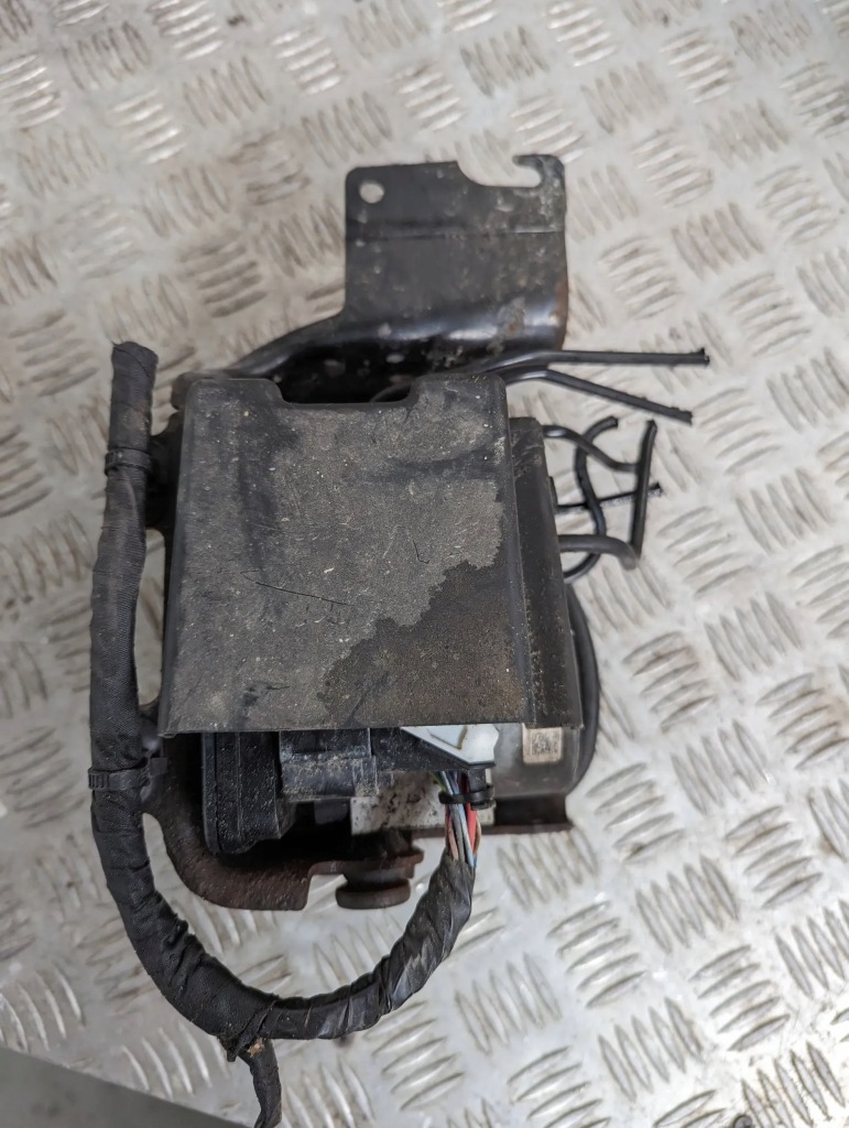 фото №1, Citroen c4 cactus 2014-2020 1.2 vti насос abs