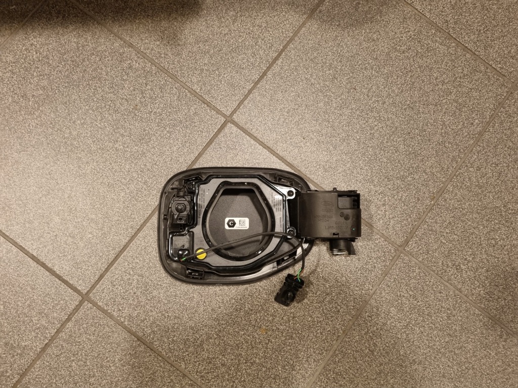 фото №1, Kuga mk3 кришка роз'єм заряджання hyb lu5a-405c54