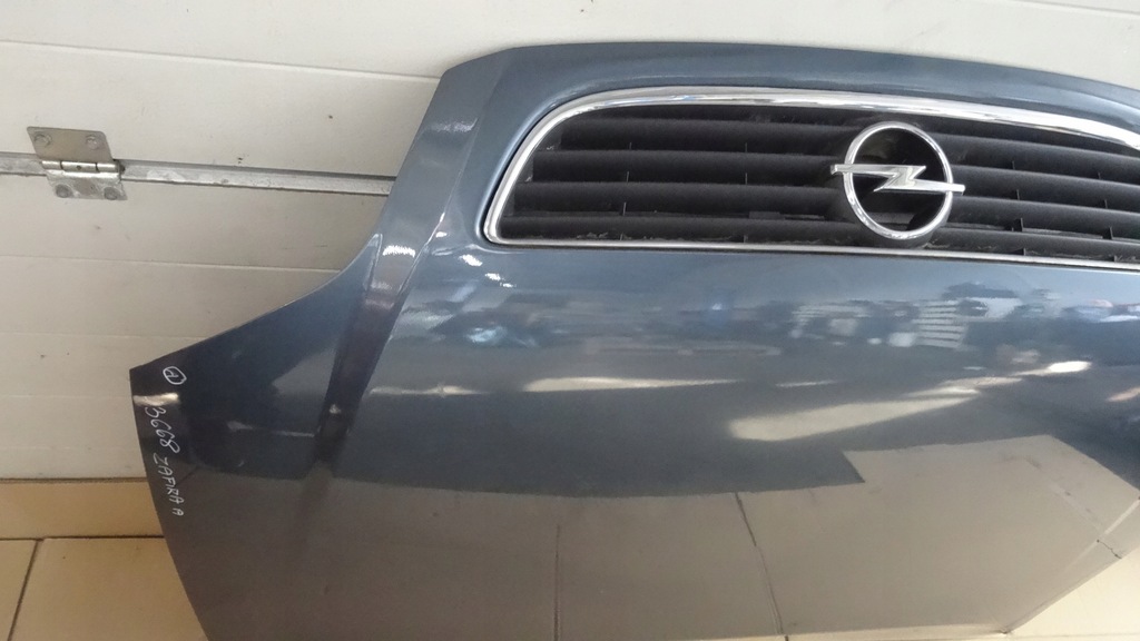 фото №2, Zafira a капот