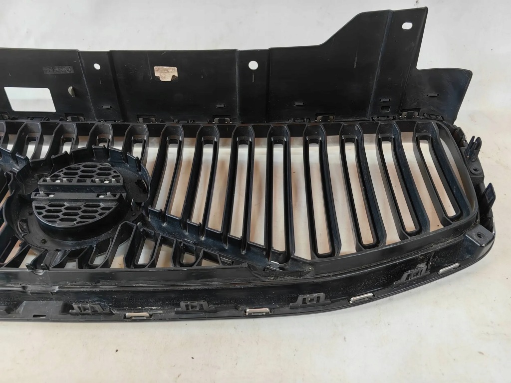 фото №13, Volvo xc90 ii- решётка радиатора, решётка радиатора радиатора cała