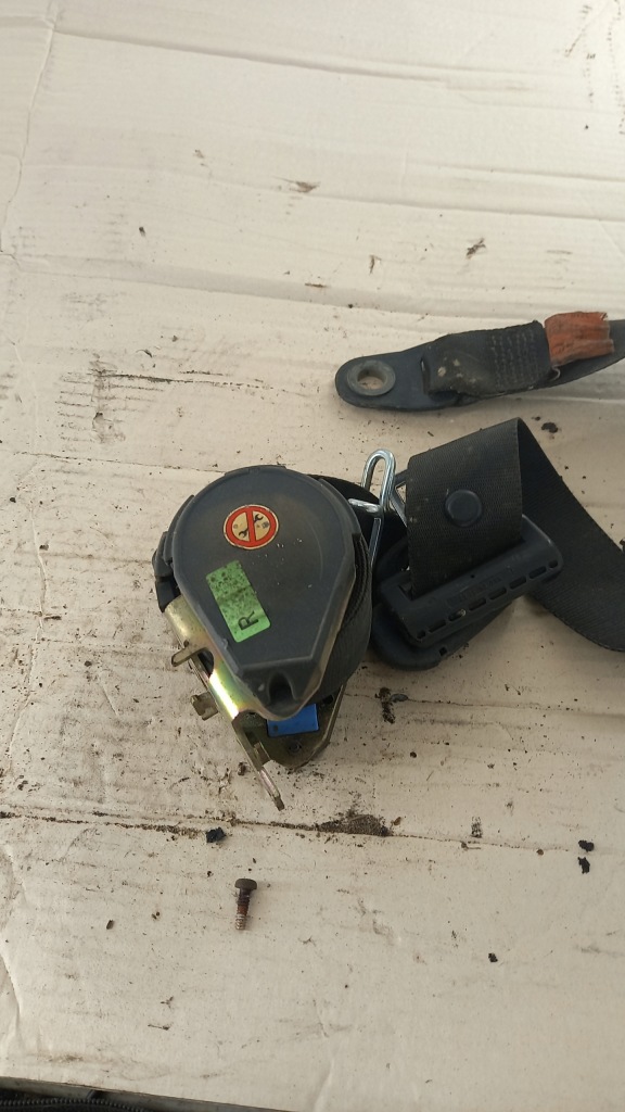 фото №2, Pas правый перед ford focus mk1 03r