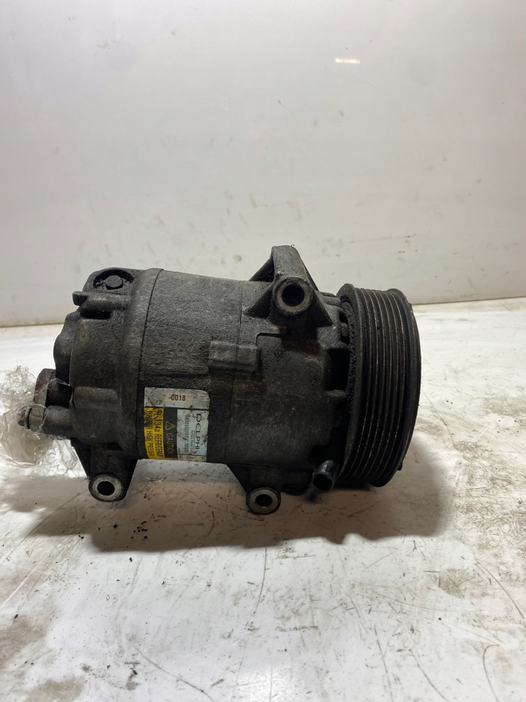 Купити Компресор компресор кондиціонера renault scenic 2 1.9 dci 8200309193