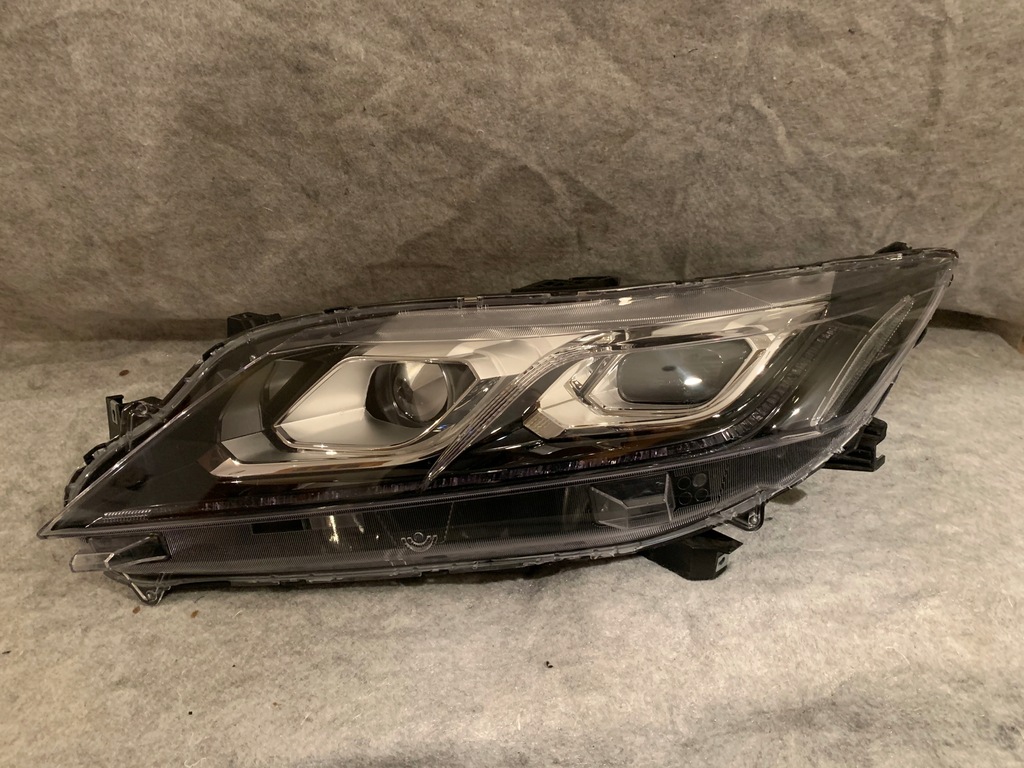 фото №1, Mitsubishi eclipse cross левая лампа full led