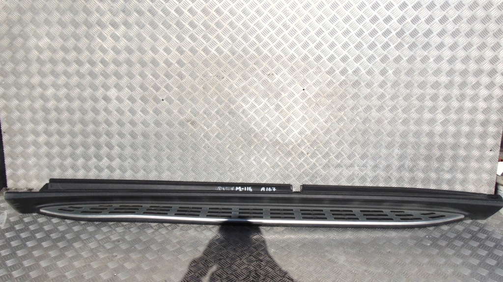 Купить Левая молдинг порог mercedes gls a1676902901