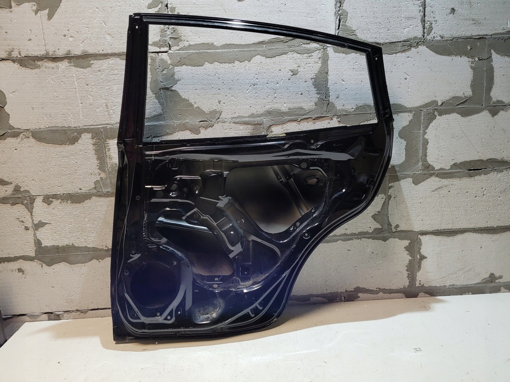 фото №8, Двері правий задня subaru xv ii 17+