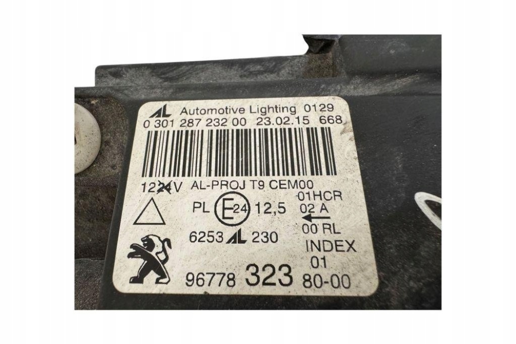 фото №12, Лампа права передня peugeot 308 ii 9677832380 1.2l бензиновий 2014