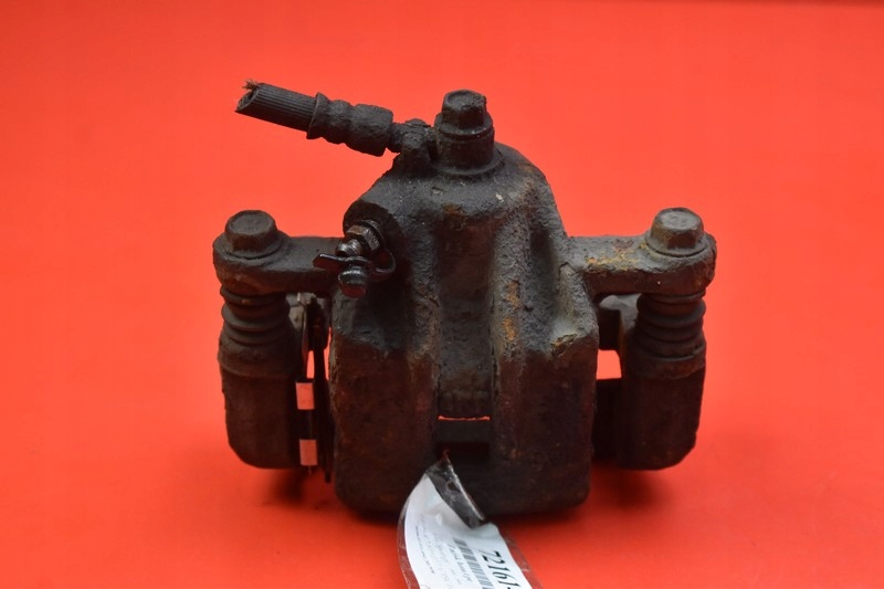 фото №1, Супорт правий задня kia sportage 2 ii 2.0 crdi 05r