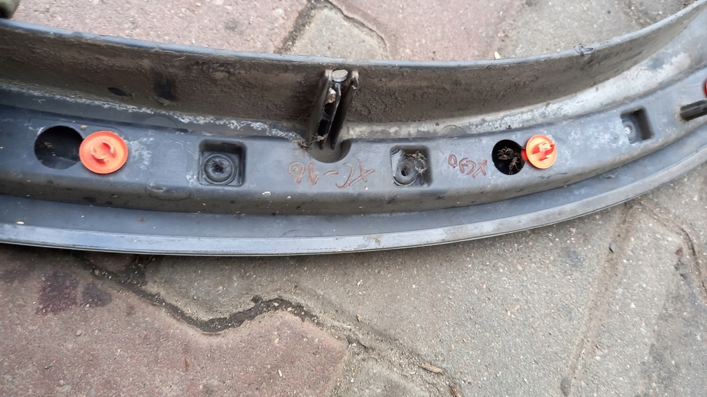 фото №7, Накладка крила правий задня volvo xc90