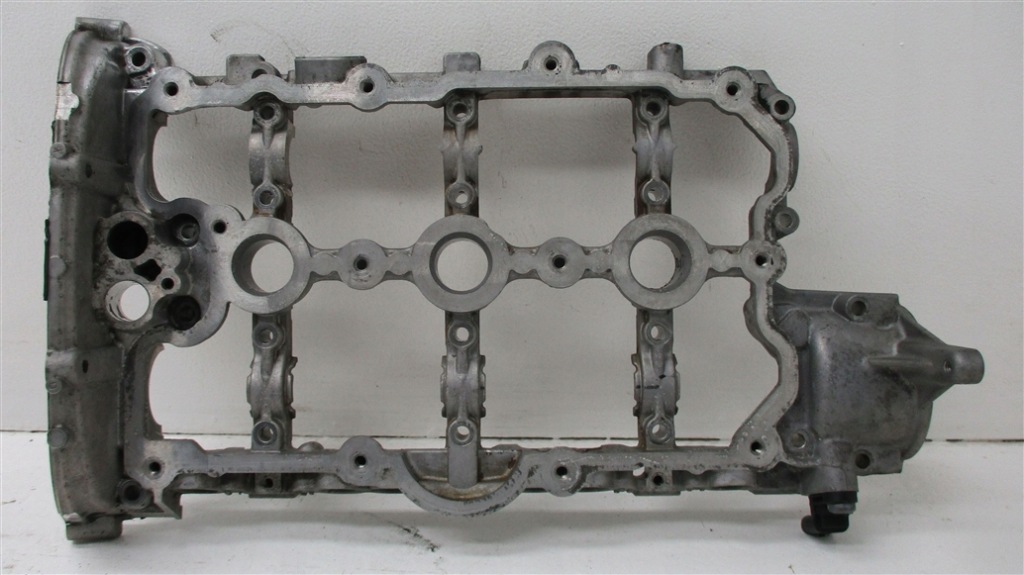 фото №1, Рамка головки audi s4 s5 3.0 tfsi v6 cak 06e103285