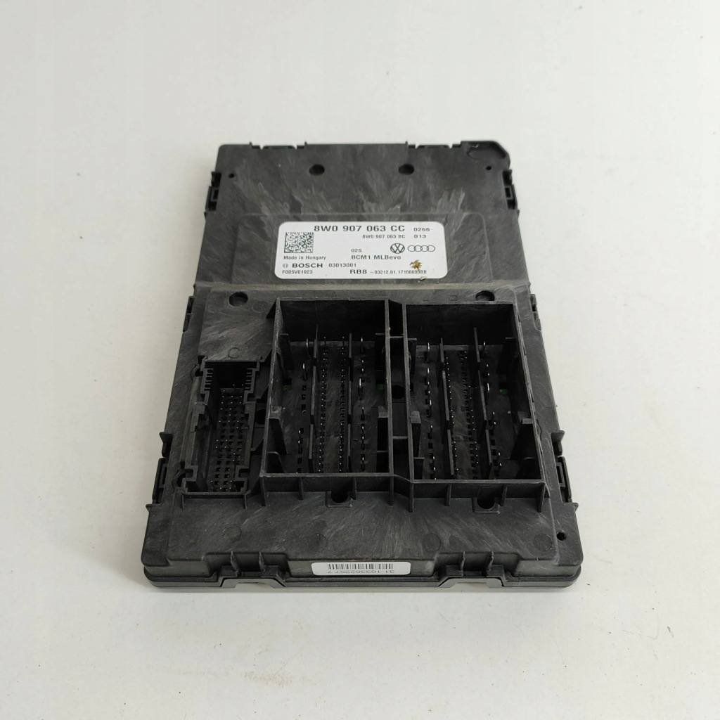 фото №1, Audi a4 s4 b9 8w 2017 блок управления / модуль комфорта