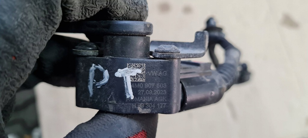 фото №9, Sq8 4m rsq8 q8 датчик вирівнювання лампа правий задня 4m0907503 sq7 4m q7