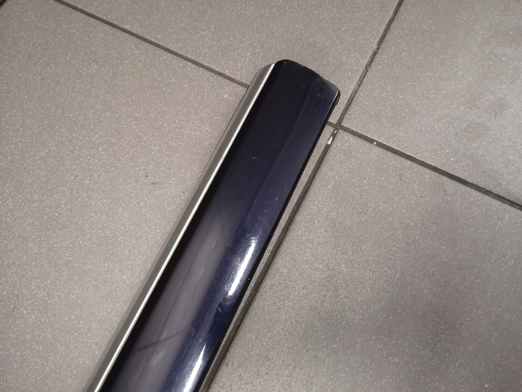 фото №6, Молдинг дверь левый перед audi a8 d2 w12 4d0853951