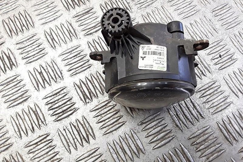 фото №2, Протитуманна фара правий передній land rover 89203951 2005