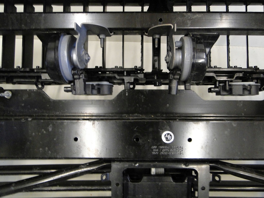 фото №12, Mercedes балка передняя бампера sl 232 r232 amg gt 192 c192 a2326205600