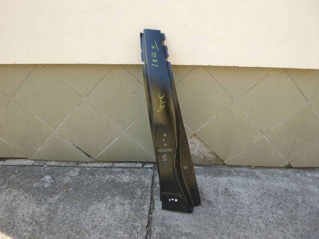 фото №1, Toyota yaris iii 2011- блок двигателя правый