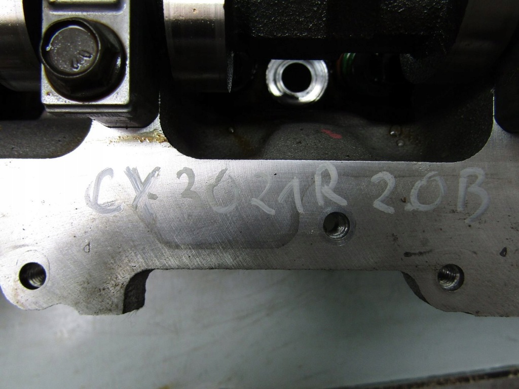 фото №7, Mazda cx-30 2.0 skyactiv-x 21r головка валы распределительного вала 3 bp