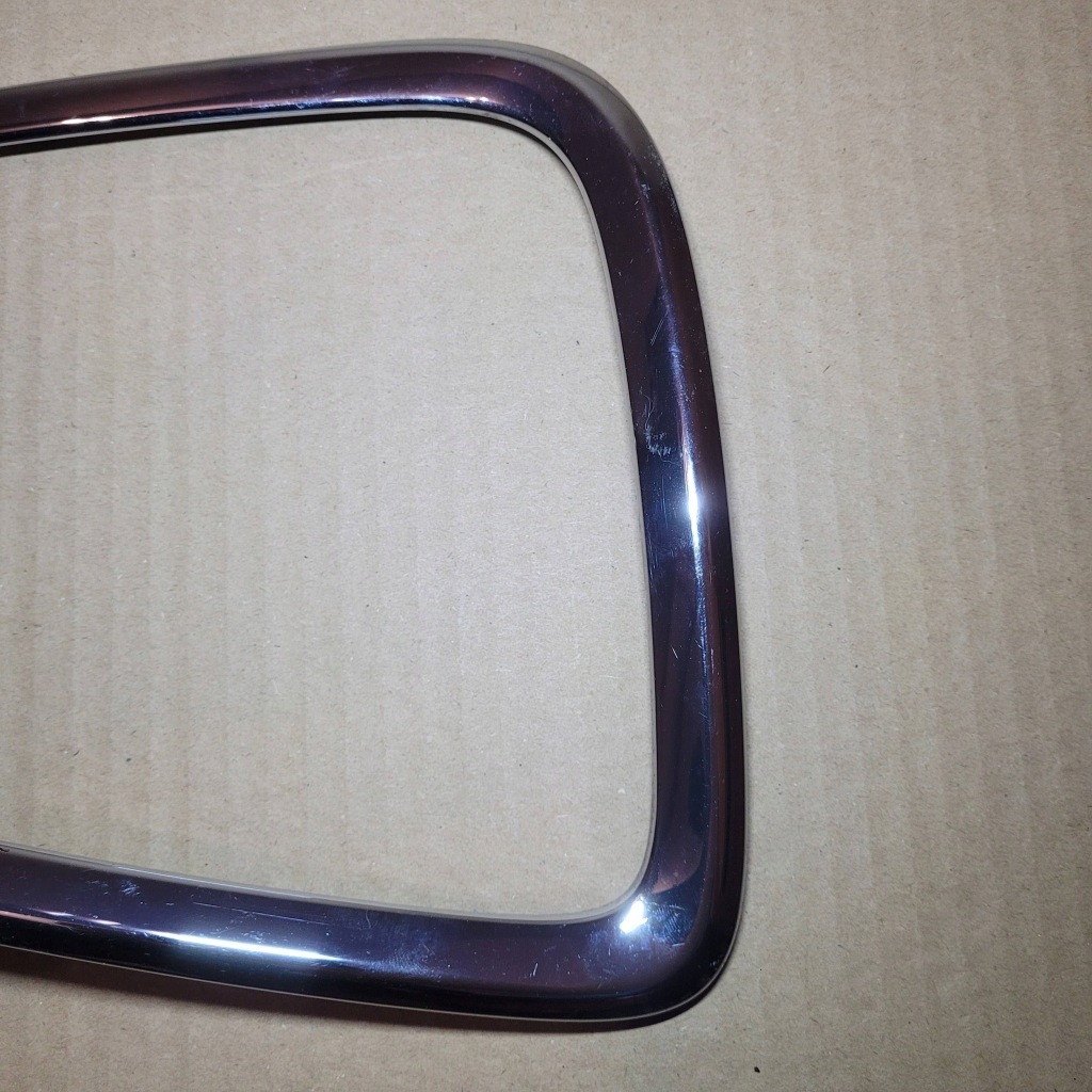 Рамка хром лампы правый задний  mini cooper r56 r56n r57 57n r58 r59 2752244 в Украине