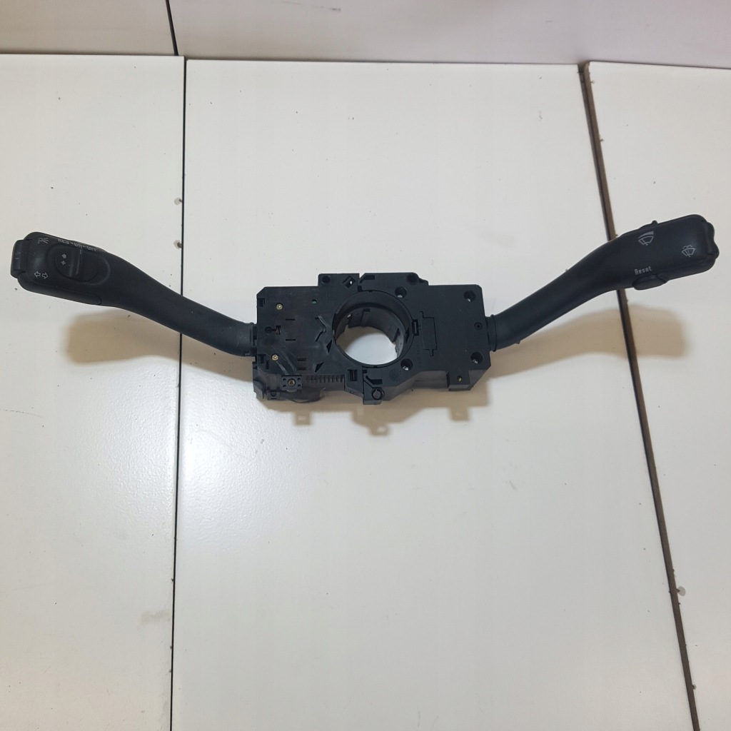 фото №1, Переключатель комбинированный audi a3 8l 286058