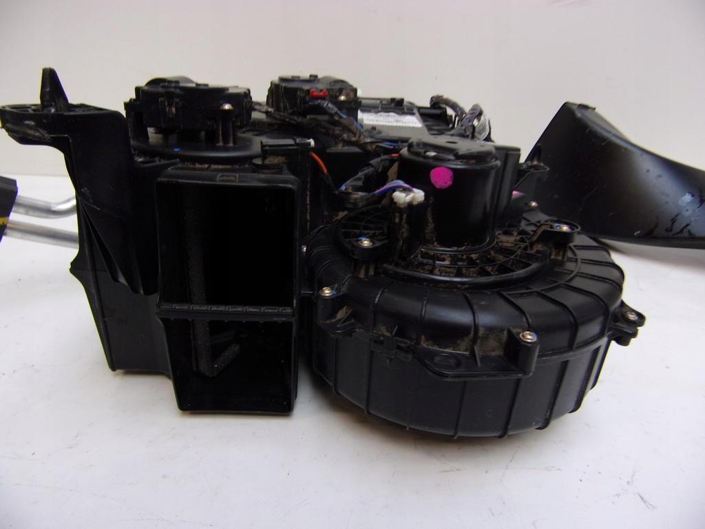 фото №11, Chrysler pacifica 16- обігрівач задня 68342100aa