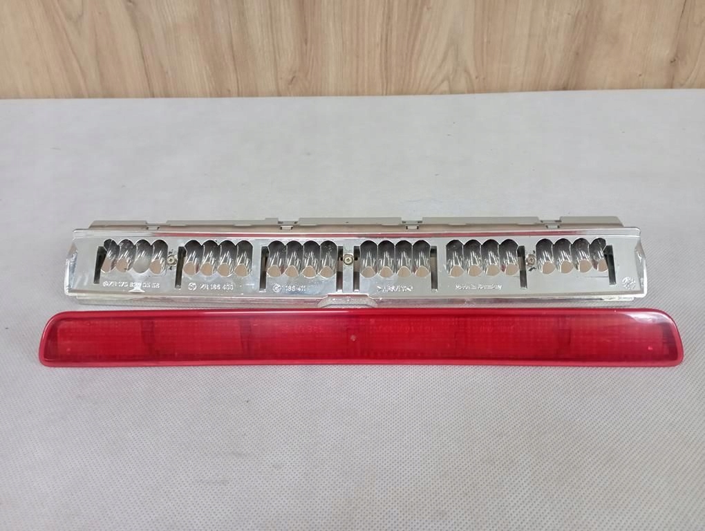 фото №1, Mercedes slk r170 lift третий свет стоп стоп-сигнал лампа a1708200556