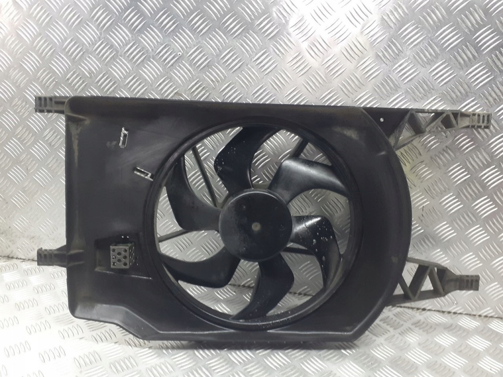 Купить Вентилятор радиатора renault laguna 2 1.9 dci 1831068000