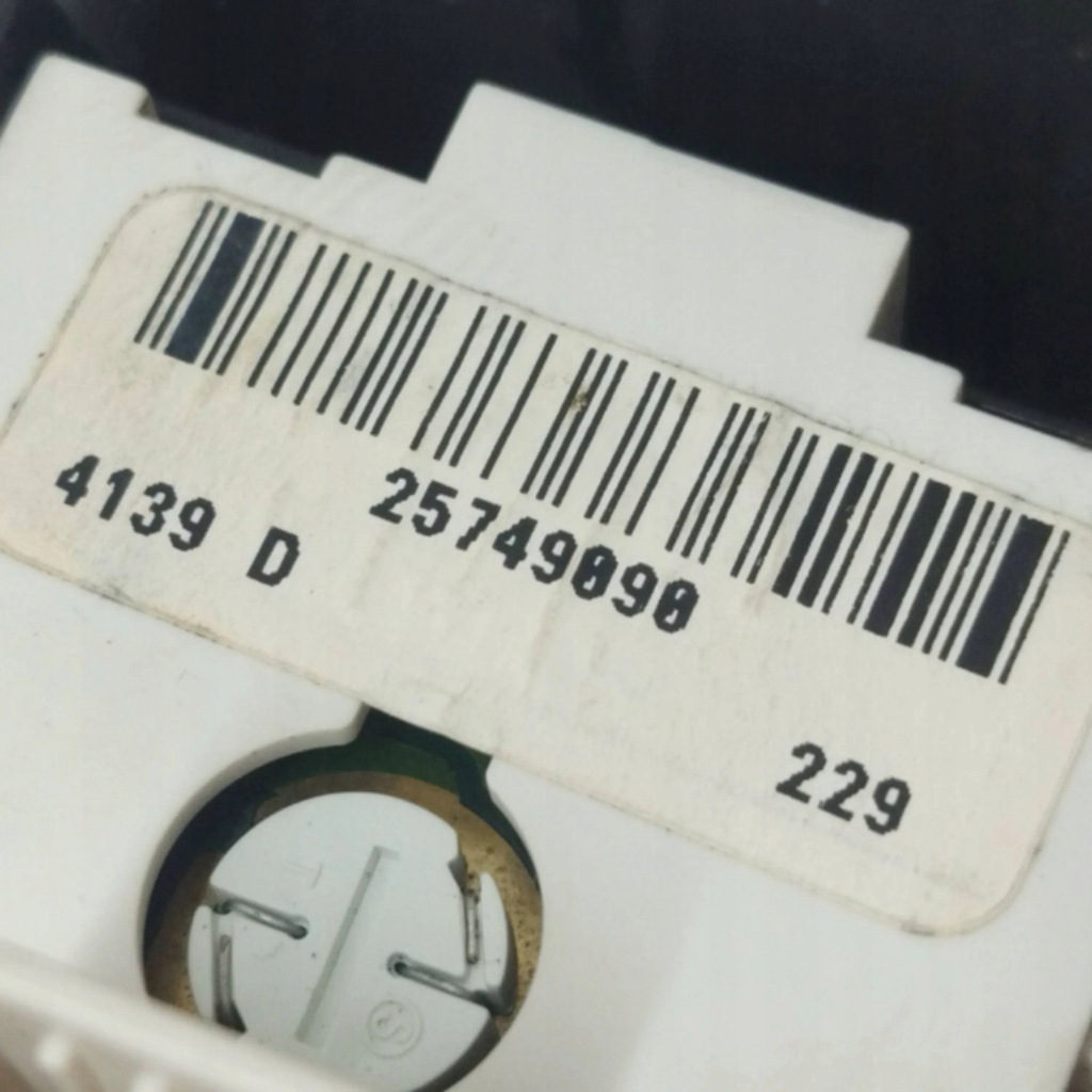 фото №9, 2005 cadillac srx кнопки окон 25750261