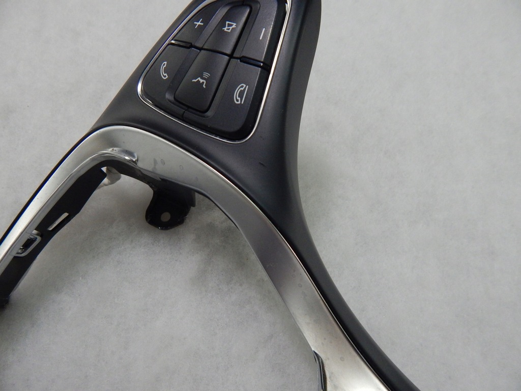 фото №7, Mercedes vito w447 v-klasa кнопки рамка руля a4709052700