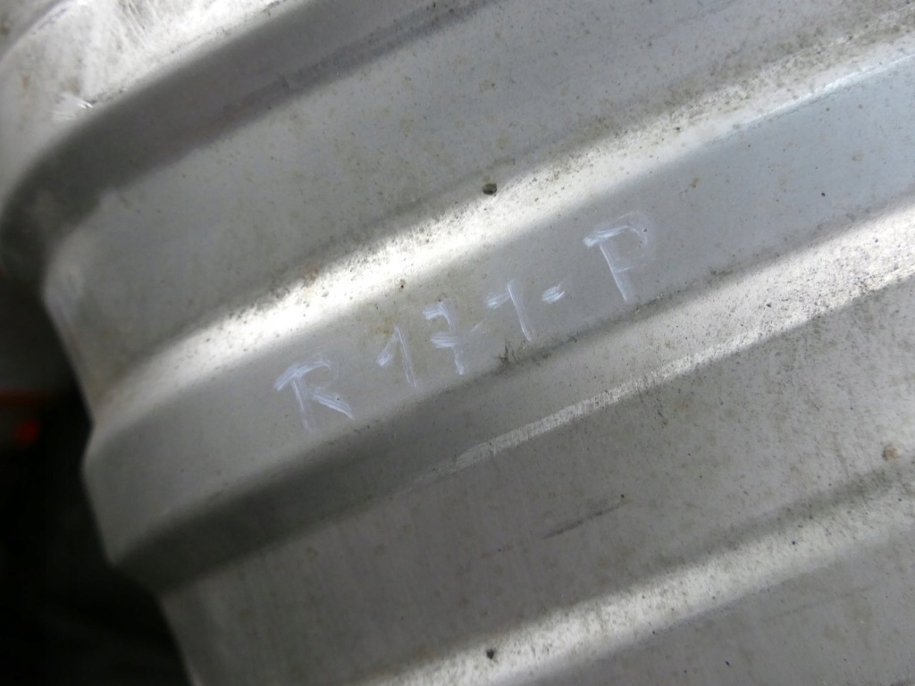 фото №12, Mercedes slk r171 3.5 v6 гасник кінцевий вихлоп p.