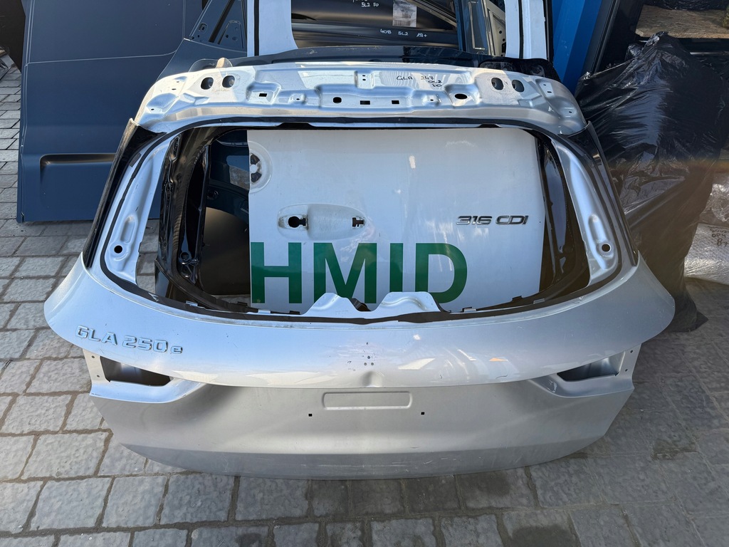 фото №1, Mercedes gla w247 крышка багажника задняя