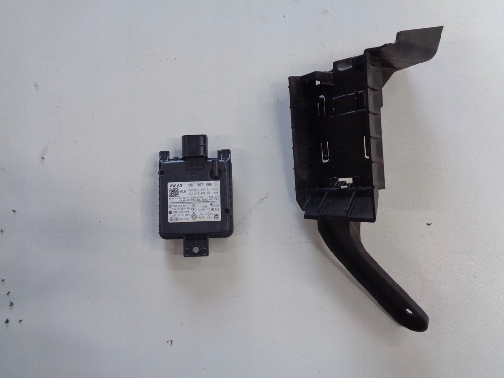 фото №1, Kamiq scala ассистент поперечина движения правый 14r -