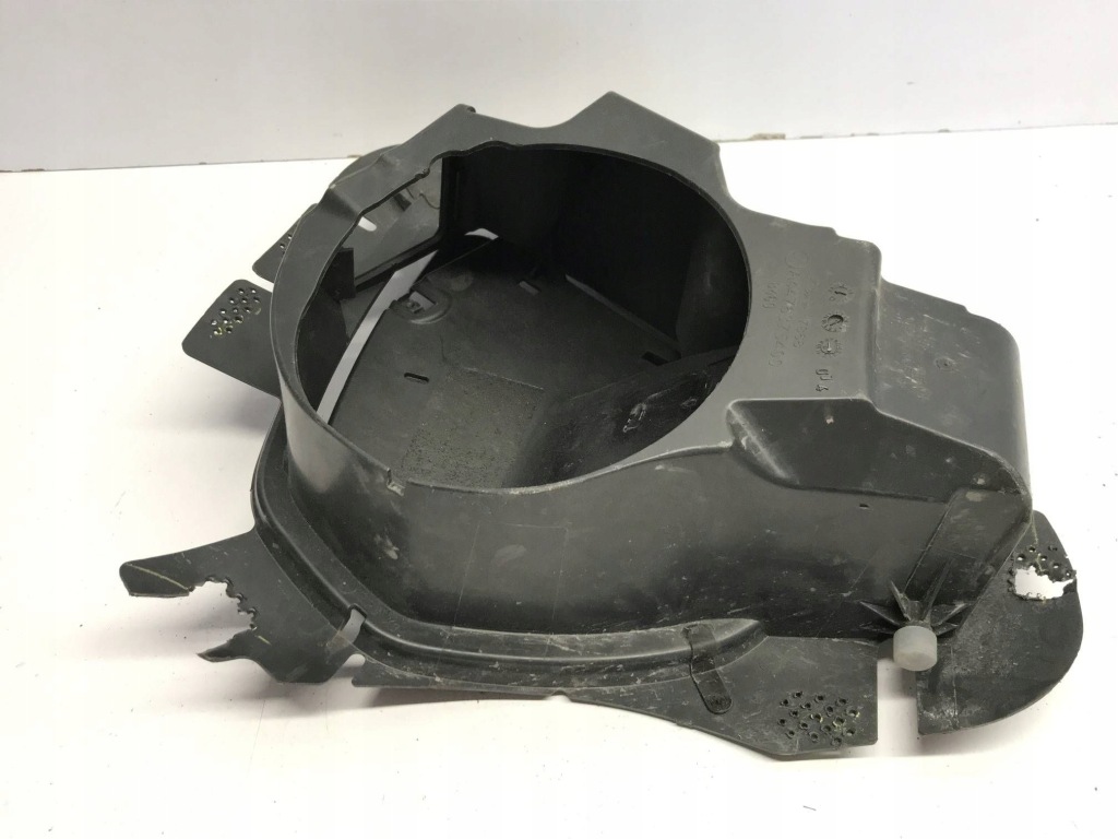 Крышка разъём зарядки mercedes-benz v class w447 a4476375400 Недорого