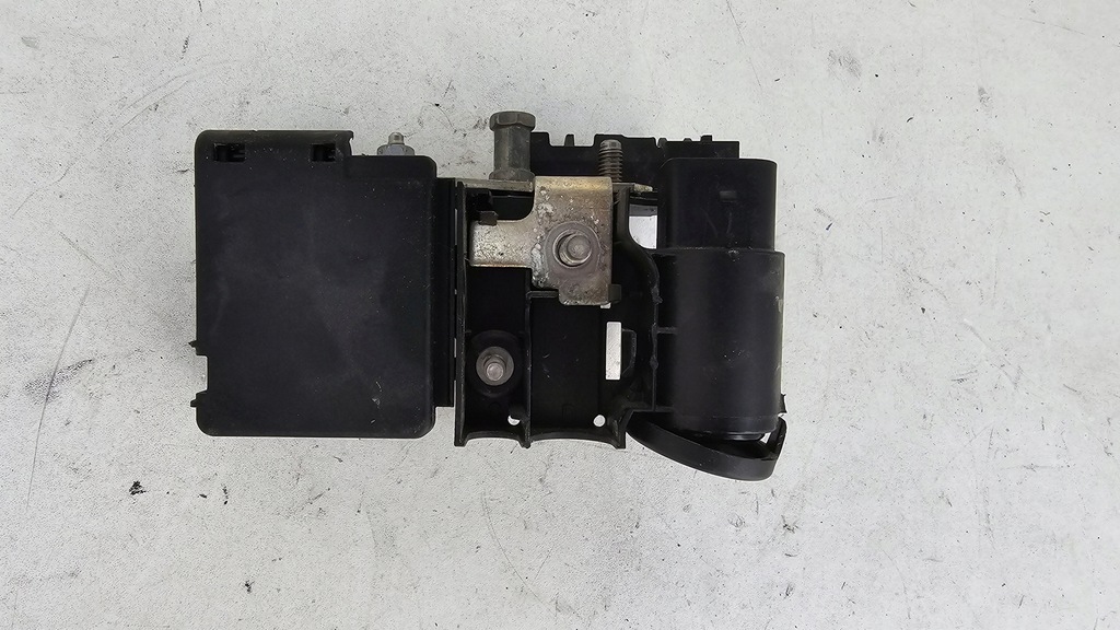 фото №5, Audi a4 b9 распределитель тока 8w0941823 8w0941824an